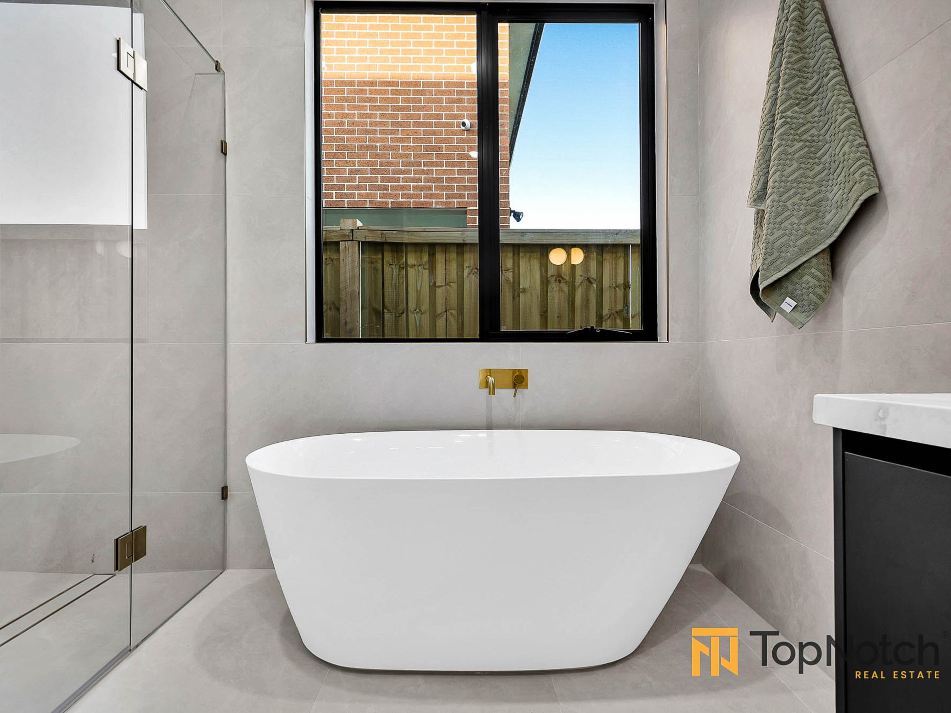 17 Spire Crescent, Beveridge