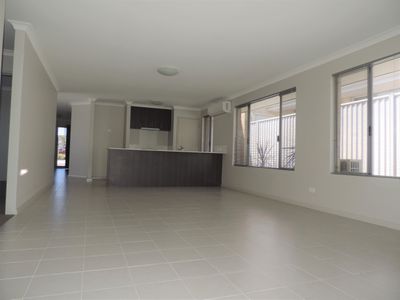 9 Regatta Way, Alkimos