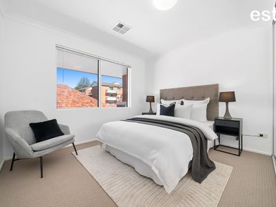 4 / 8 Curt Street, Ashfield