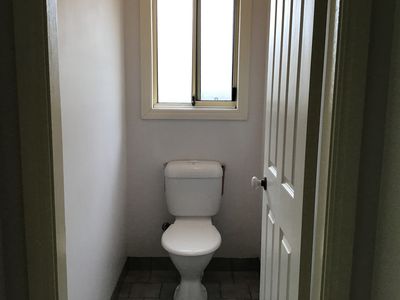 2 / 11 Cliff Avenue, Barrack Point