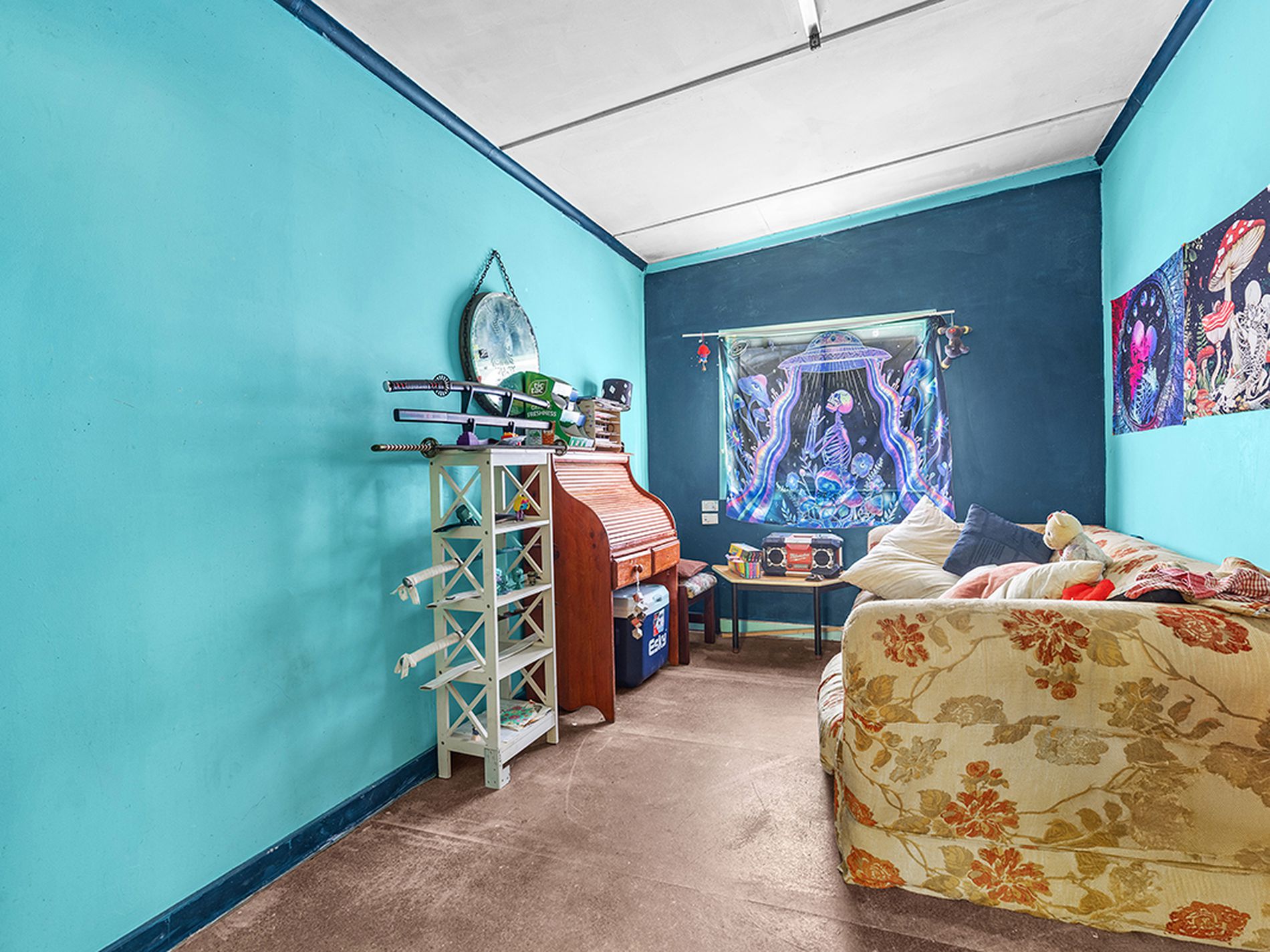 21 Sixth Street, Weston