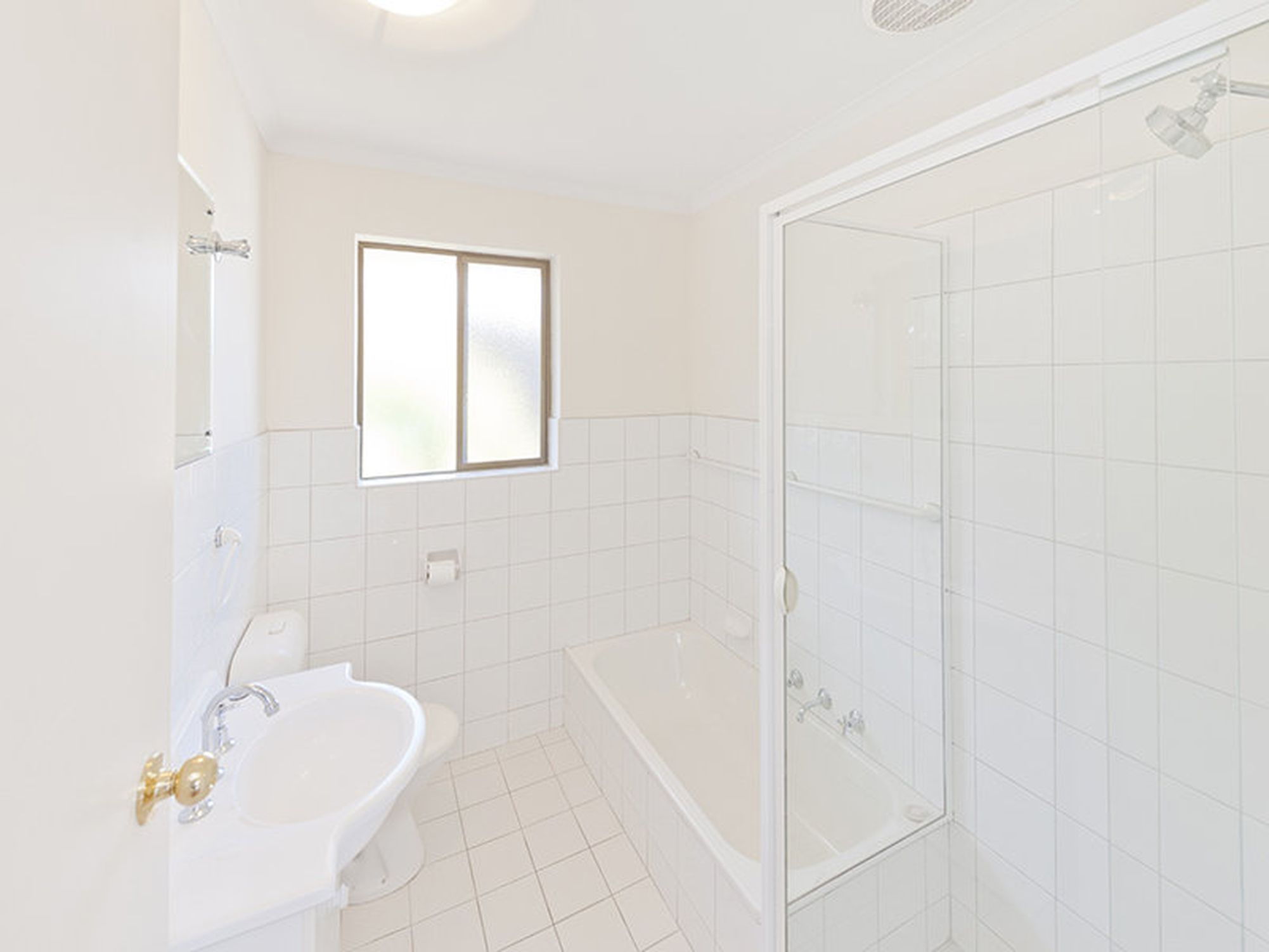 3 / 4 Chapel Street, Plympton