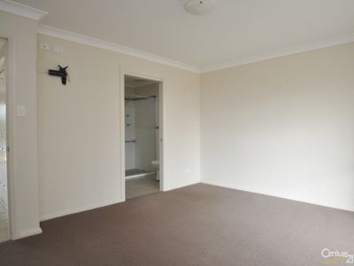 11 / 5 John Brass Place, Dubbo