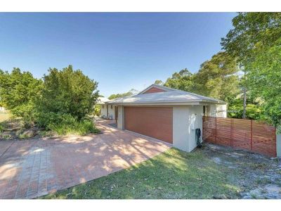 11 Dirum Court, Tewantin