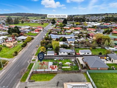 45 Main Road, Perth