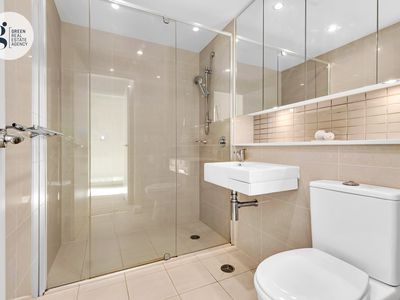 70 / 11 Bay Drive, Meadowbank