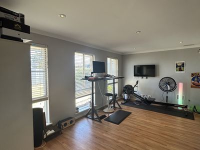 9 Zamia Place, Greenwood