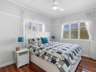 8 Kruger Street, Booval