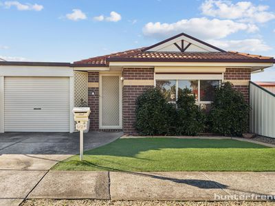 1 / 2 Hastie Court, Altona Meadows