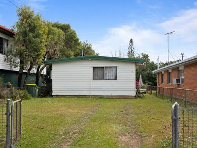 3 & 5 Torrens Road, Caboolture South