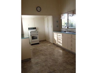 10 Brisbane Road, Redbank