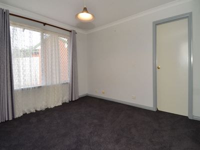 8B Siberia Close, Hannans