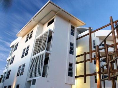 9 / 4 Bennett Street, Moffat Beach
