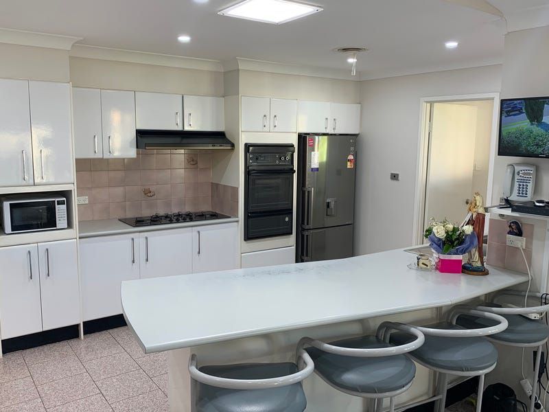 36 Darling Street, Abbotsbury