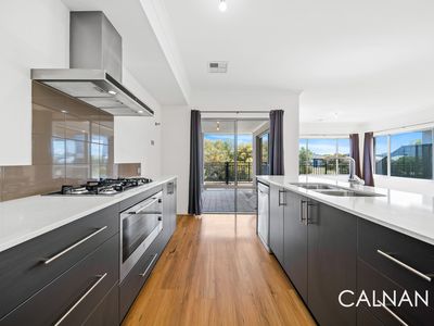 11 Agata Lane, Hammond Park
