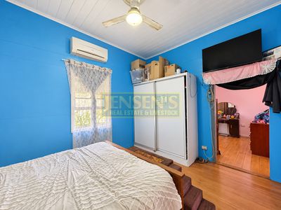 26 Rutherford , Charters Towers City