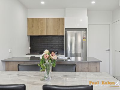 11C Woodberry Avenue, Coombs