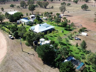 The Old School House / 75 Denham Street, Leadville via, Dunedoo