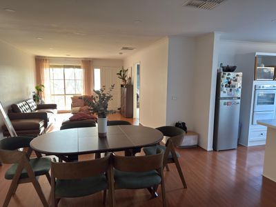 62 Jarryd Crescent, Berwick