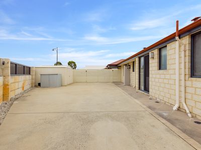 2 Neroli Link, Atwell