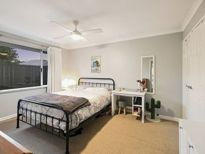 11 Horsham Crescent, Harrisdale