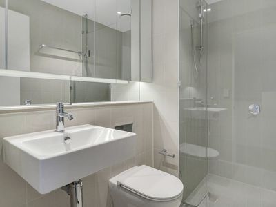 1605N / 883 Collins Street, Docklands