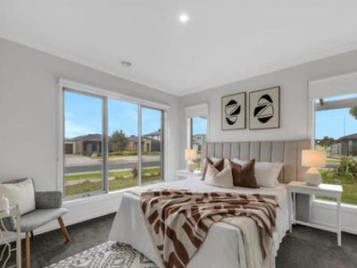 33 Pear Street, Wyndham Vale