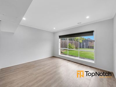 22 Haldon Avenue, Mickleham