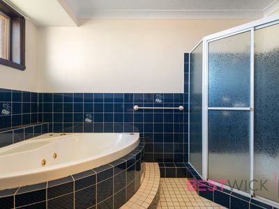 73 Clairvaux Lane, Kelso