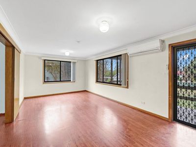 19 Bernard Street, Westmead