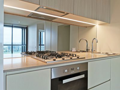 807N / 883 Collins Street, Docklands