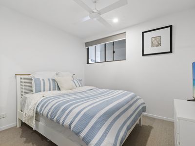 902 / 388 Marine Parade, Labrador