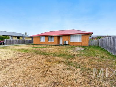 50 Fairfax Terrace, New Norfolk