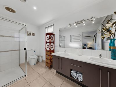 5 / 22 Immy Parade, Narre Warren
