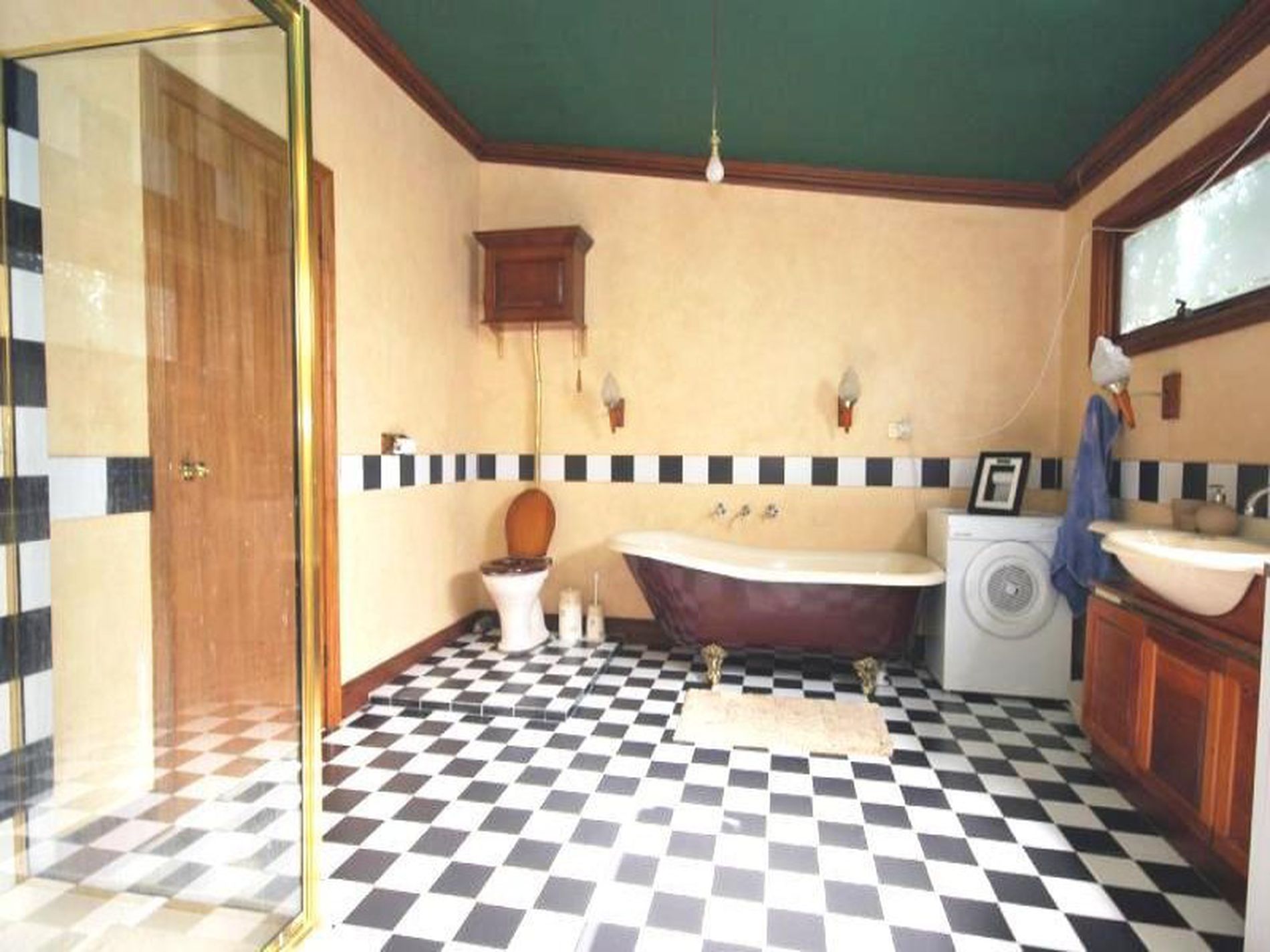 24 Fern Street, Windang