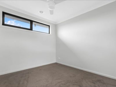 24 Quill Circuit, Kalkallo