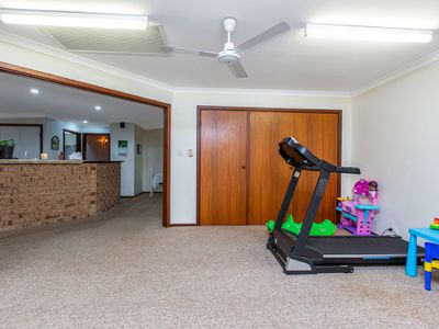 4 Leake Court, Leschenault
