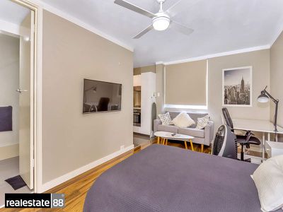 404 / 112-122 Goderich Street, East Perth