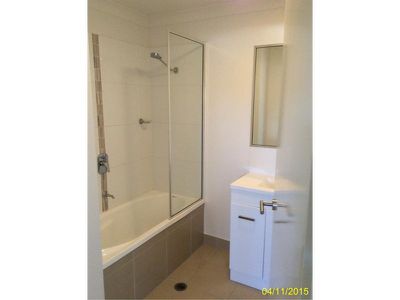 10 / 18 McCann, Gladstone Central