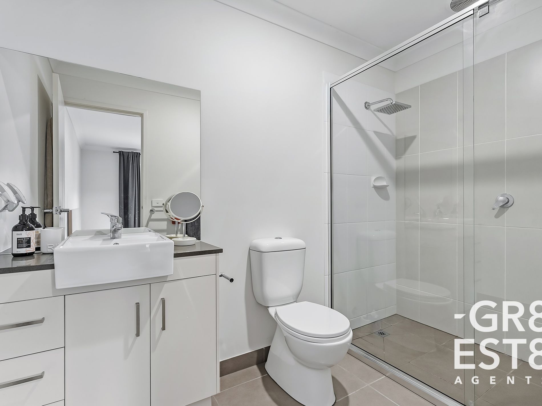 2 Nebula Lane, Cranbourne East