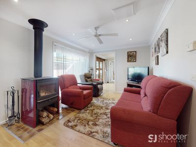 11 Bass Place, Dubbo