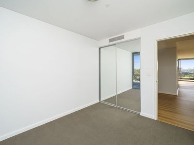 705 / 2 Oldfield Street, Burswood