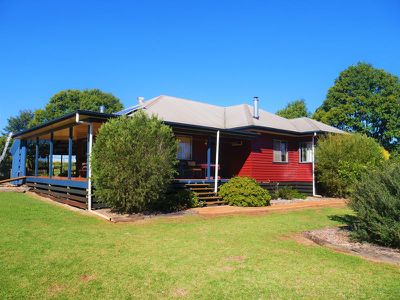 32 Transmitter Road, Wooroolin