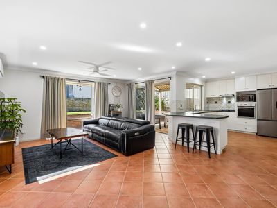 4 Golf View Street, Yokine