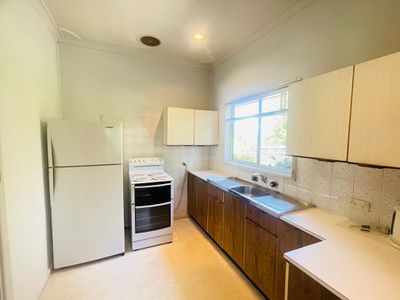 2 Larkard Street, North Ryde