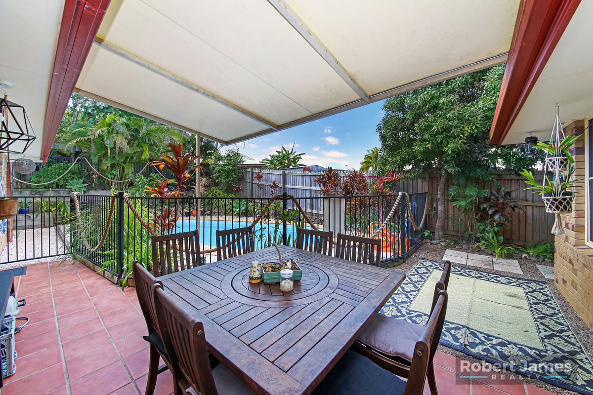 21 Waratah Close, Tewantin