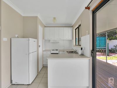 83 Ocean View Road, Gorokan