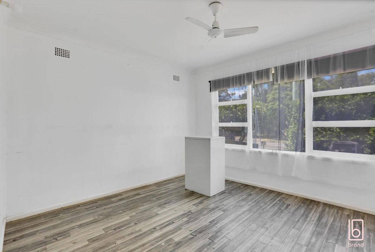 4 Sunrise Avenue, Budgewoi