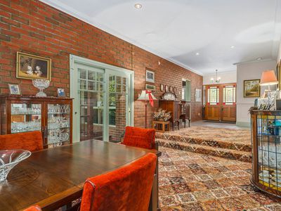 37 Douglas Road, Mount Macedon