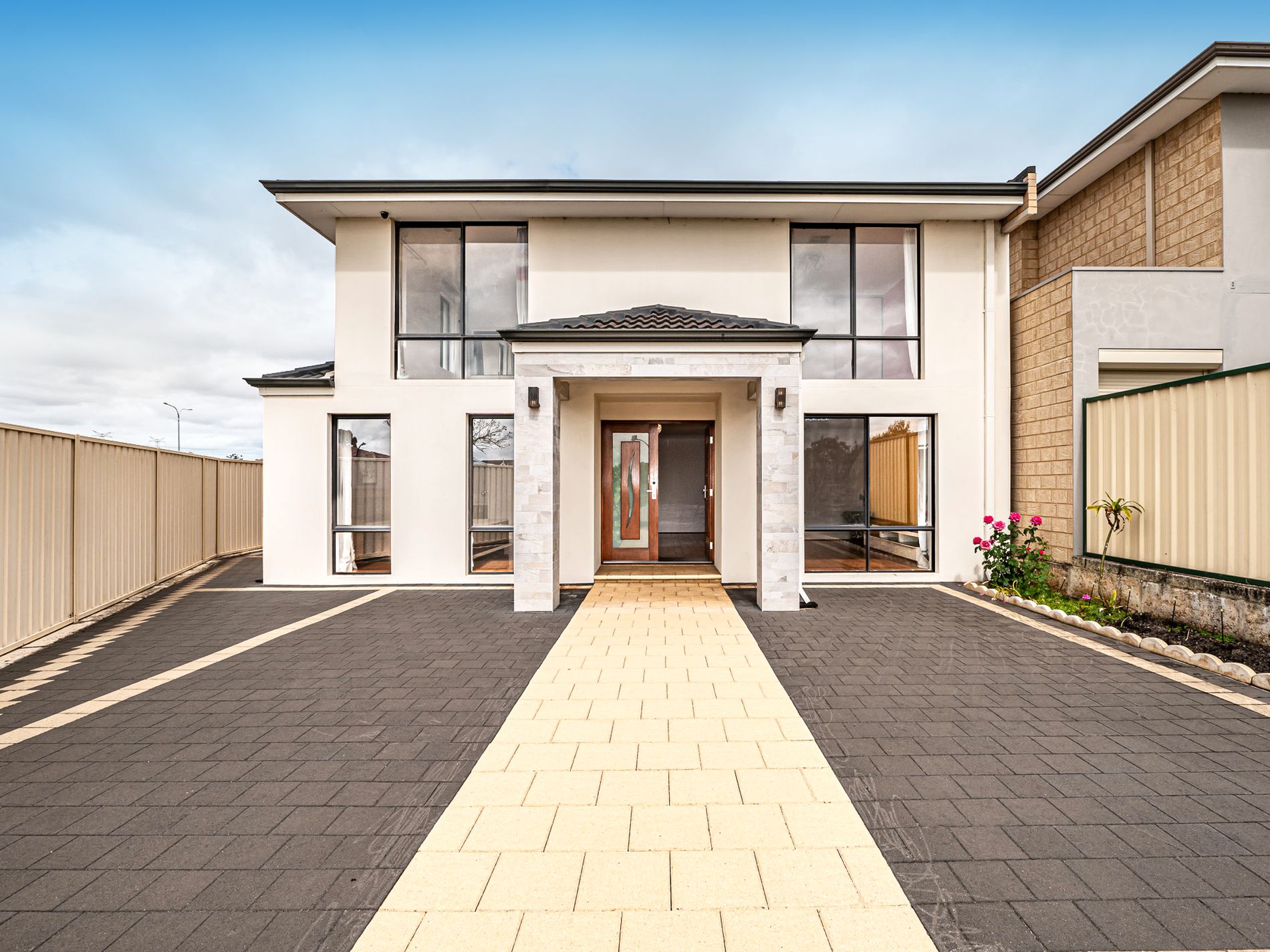 2 Jesmond Lane, Success